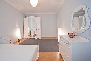 Apartment on Nezavisimosti 35