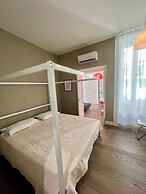 Lion suite