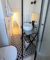 Lion suite