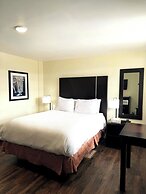 Fundy Line Motel