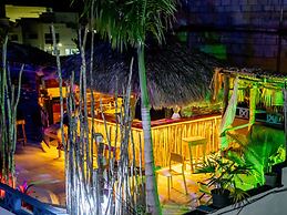 Altea Tropical Inn