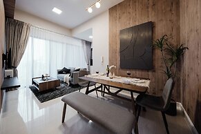 NaiBnB @ The Colony by Infinitum
