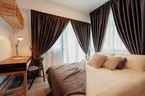 NaiBnB @ The Colony by Infinitum