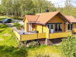 6 Person Holiday Home in Anneland