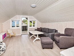 8 Person Holiday Home in Valldal