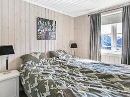 8 Person Holiday Home in Valldal
