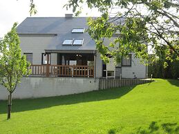 Contemporary Holiday Home in Houffalize With Private Garden