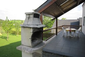 Contemporary Holiday Home in Houffalize With Private Garden