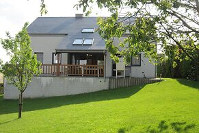 Contemporary Holiday Home in Houffalize With Private Garden