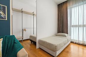 NaiBnB @ Regalia Residence