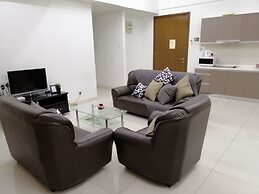 NaiBnB @ Regalia Residence