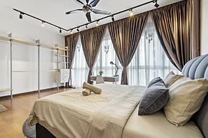 NaiBnB @ Regalia Residence
