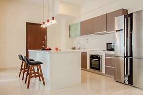 NaiBnB @ Regalia Residence