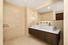 NaiBnB @ Regalia Residence