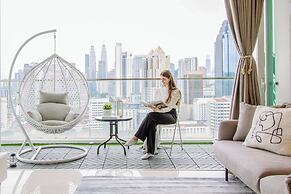 NaiBnB @ Regalia Residence