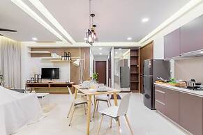 NaiBnB @ Regalia Residence