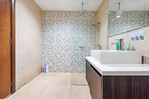 NaiBnB @ Regalia Residence