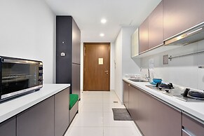 NaiBnB @ Regalia Residence