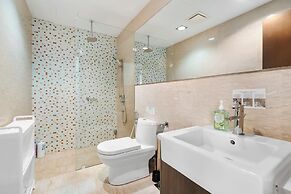NaiBnB @ Regalia Residence