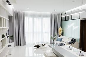 NaiBnB @ Regalia Residence