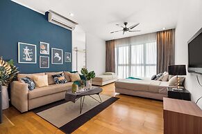 NaiBnB @ Regalia Residence