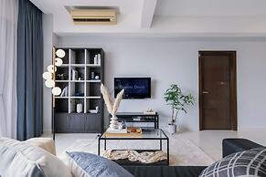 NaiBnB @ Regalia Residence