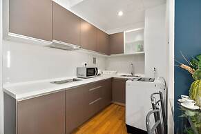 NaiBnB @ Regalia Residence