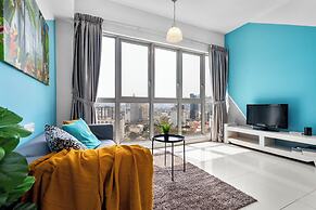 NaiBnB @ Regalia Residence