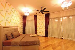 NaiBnB @ Regalia Residence