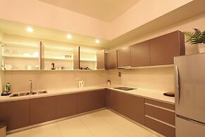 NaiBnB @ Regalia Residence