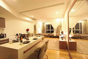 NaiBnB @ Regalia Residence