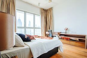 NaiBnB @ Regalia Residence
