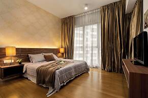 NaiBnB @ Regalia Residence