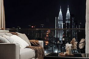 NaiBnB @ Regalia Residence