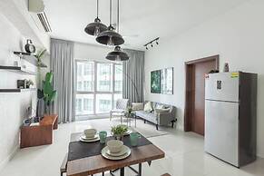 NaiBnB @ Regalia Residence