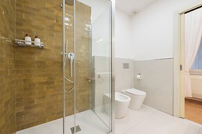 Blanco Rooms
