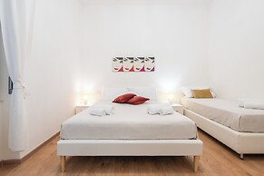 Blanco Rooms