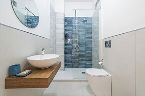 Blanco Rooms