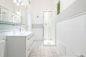 Blanco Rooms
