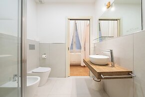 Blanco Rooms