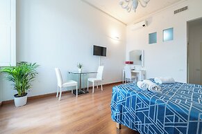 Blanco Rooms