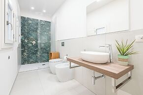 Blanco Rooms