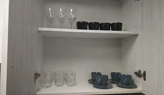 OYO HOME 1384 Luxrious 1 BHK With Balcon