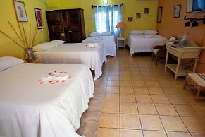 Indigo Beach Resort