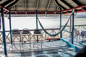 Indigo Beach Resort