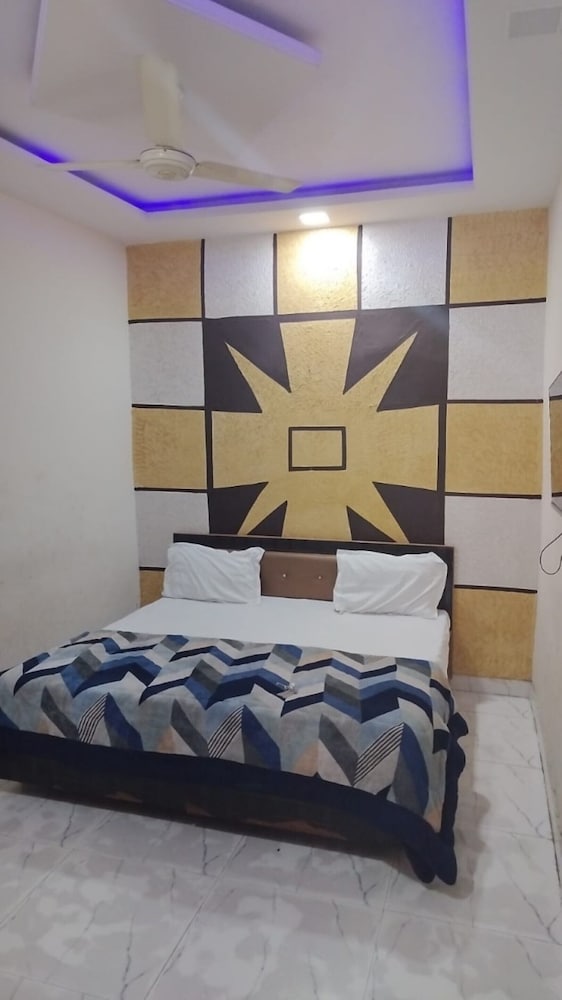 Goroomgo shri Ganpati Guest house