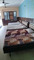 Goroomgo shri Ganpati Guest house