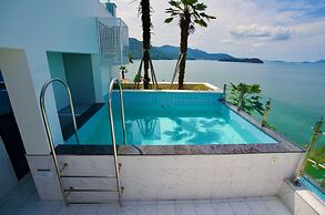 HEMIRION POOL VILLA&RESORT