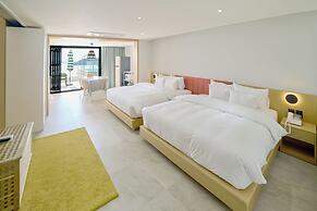 HEMIRION POOL VILLA&RESORT
