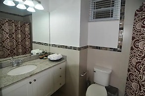 1-bed Smart Access Condo Near Bob Marley Museum